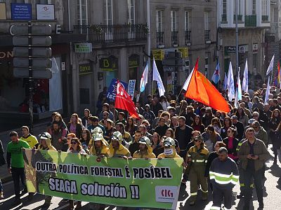 2017-10-22 Mani Lumes Nunca Mais Depredacion 003.jpg